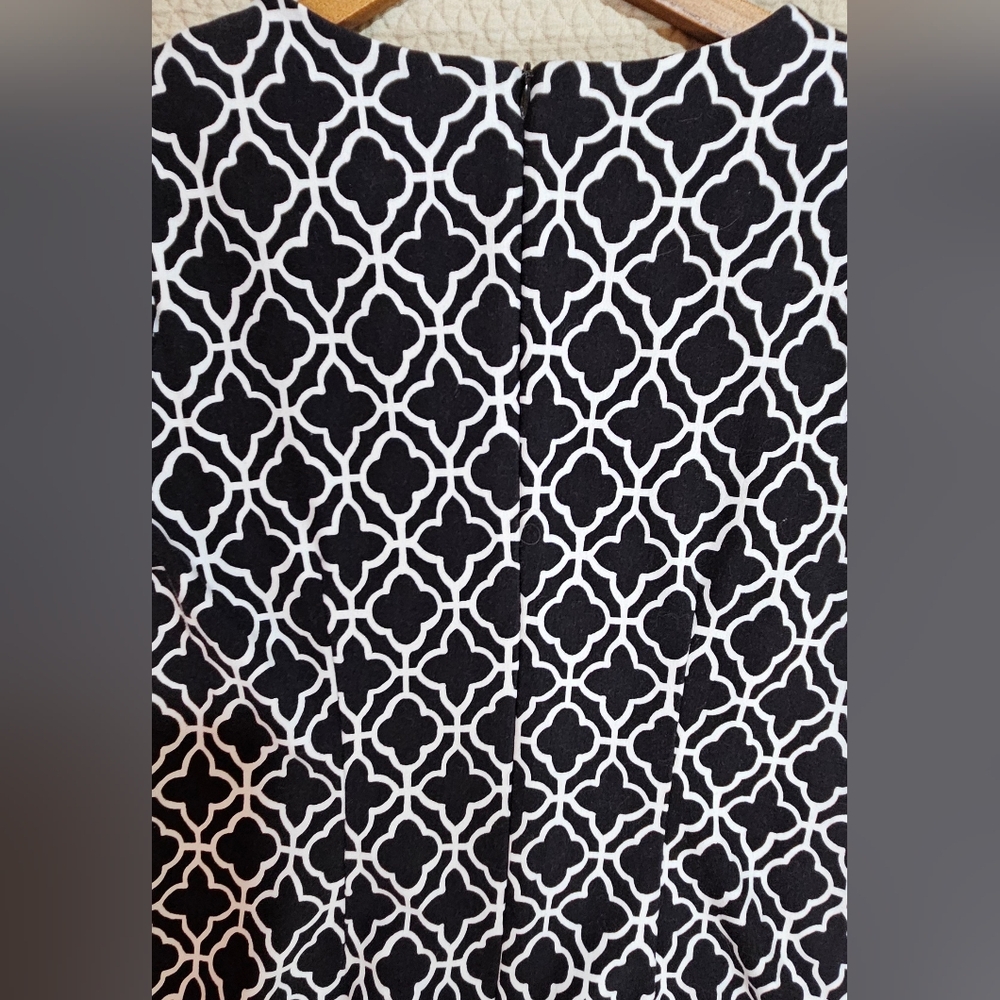 Talbots Modern Geometric Patterned Black & White … - image 3